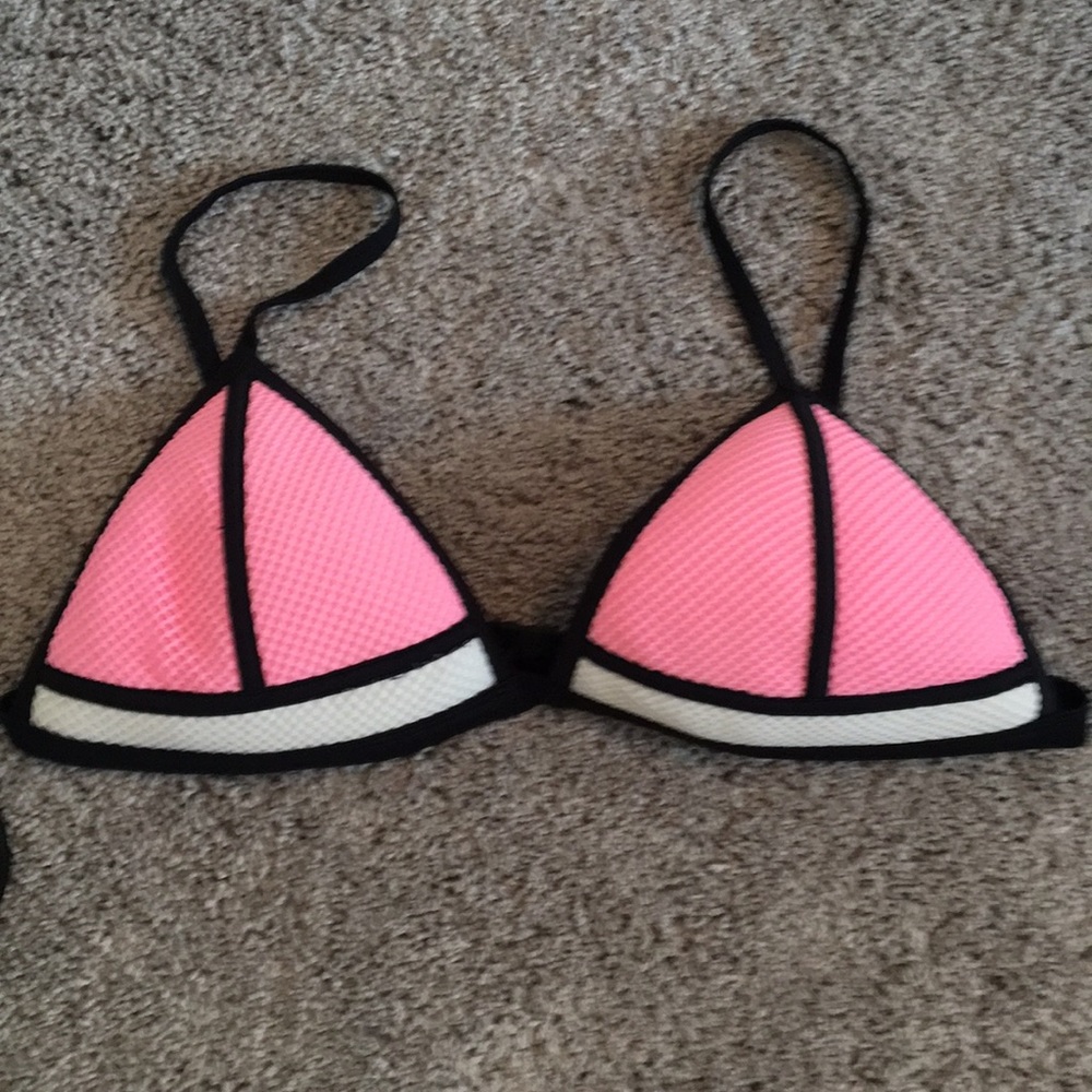 Triangl Bikini Top